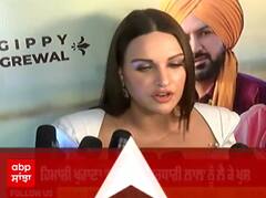 'ਸ਼ਾਵਾ ਨੀ ਗਿਰਧਾਰੀ ਲਾਲ' ਫਿਲਮ ਦੇ ਪ੍ਰੀਮੀਅਰ 'ਤੇ ਹਿਮਾਂਸ਼ੀ ਖੁਰਾਣਾ ਹੋਈ ਇਮੋਸ਼ਨਲ