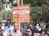 MP Bank Strike: जबलपुर में बैंक हड़ताल से ठप हुआ बैंकिंग कारोबार, फंड ट्रांसफर समेत अन्य सेवाएं रही प्रभावित