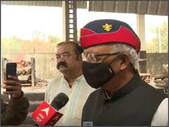 PHOTOS: पंचतत्व में विलीन में हुए Group Captain Varun Singh, पिता बोले- मेरा बेटा फाइटर था, आंसू बहाने का वक्त नहीं