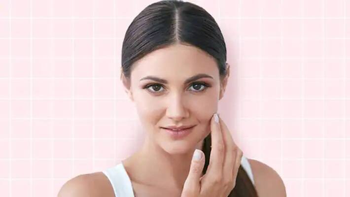 Beauty tips how to take care of skin after facial and waxing Beauty Tips: ફેશિયલ કરાવ્યાં બાદ ક્યારેય ન કરો આ કામ, નહિતો  બ્યુટી ટ્રીટમેન્ટનું નહીં મળે રિઝલ્ટ, સ્કિન થઇ જશે કાળી