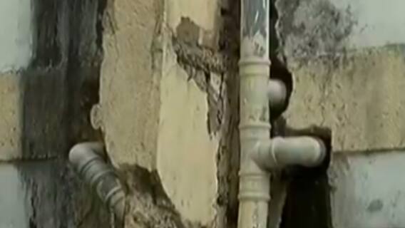 વડોદરામાં 121 શાળાઓ પૈકી 10 શાળાઓ તદ્દન જર્જરિત હાલતમાં, જુઓ ગુજરાતી ન્યુઝ