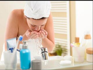 Amazon Beauty: Facewash எல்லாம் இவ்வளவு கம்மியான விலைக்கா? குவியுது ஆஃபர்.. Links இங்கே..