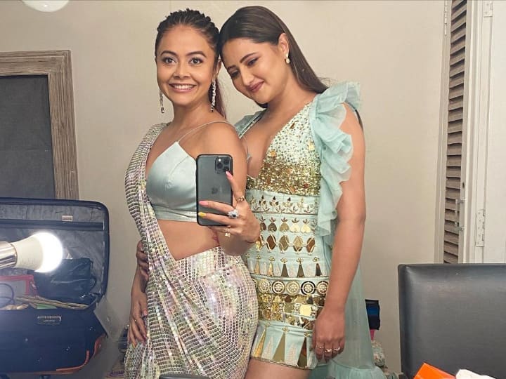 Bigg Boss 15: Rashami Desai, Devoleena Bhattacharjee's Fight Turns Ugly. Arti Singh Disappointed To See Rift Between Friends Friends Turn Arch Rivals! Rashami Desai & Devoleena Bhattacharjee's Fight Gets Ugly In Bigg Boss 15