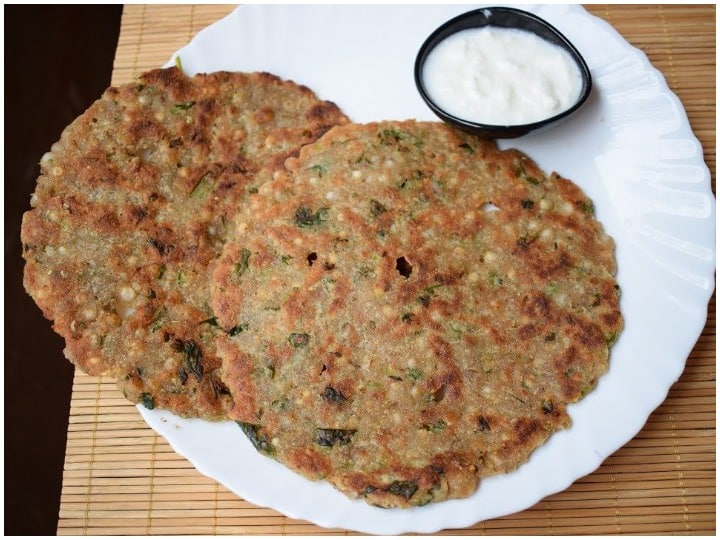 Kitchen Hacks, Make Maharashtra's famous dish Thalipeeth in Breakfast And Thalipeeth Recipe Kitchen Hacks: Breakfast में बनाना हो कुछ अलग तो बनाएं Maharashtra की फेमस डिश थालीपीठ, जानें रेसिपी