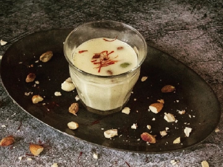 Kitchen Hacks know about the easy recipe Dry Fruit Milk Recipe