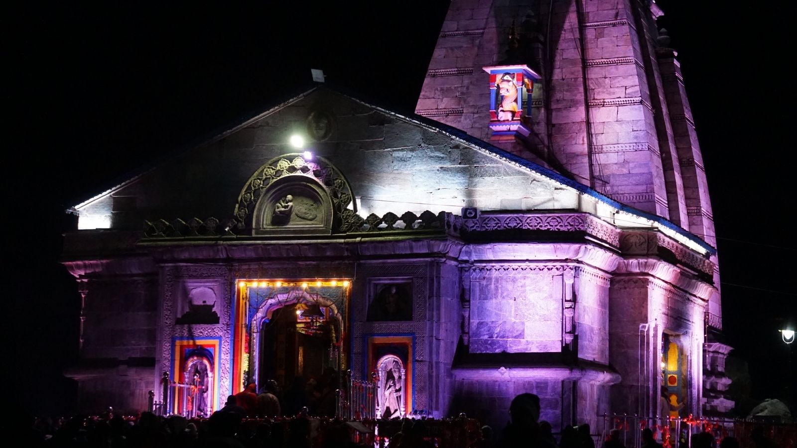 Kedarnath Tour: হিমালয় দর্শনের বাসনা, সঙ্গে পুণ্য অর্জন চান? এবার ভ্রমণ হোক কেদারনাথ