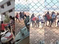 Chhattisgarh News: दुर्ग में कॉलेज छात्राओं के दो गुट आपस में भिड़े, लात-मुक्कों के साथ एक दूसरे पर बरसाए डंडे, Video हुआ वायरल