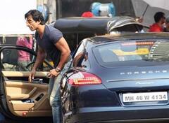 Sonu Sood Car Collection: 2 करोड़ की कार से 25 हजार के स्कूटर तक, सोनू सूद के कलेक्शन में हैं ऐसी गाड़ियां