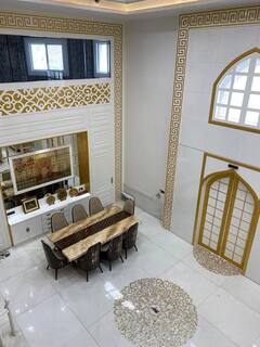 Burhanpur News: टीचर पति ने कायम की मिसाल, पत्नी को गिफ्ट किया चार बेडरूम वाल ‘ताजमहल’, जानिए बनने में लगे कितने साल