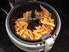 Air Fryer Food: నూనెలో వేయించడం కన్నా ఎయిర్ ఫ్రైయర్లో వేయించుకోవడం బెటర్, కెలోరీలు తగ్గుతాయి