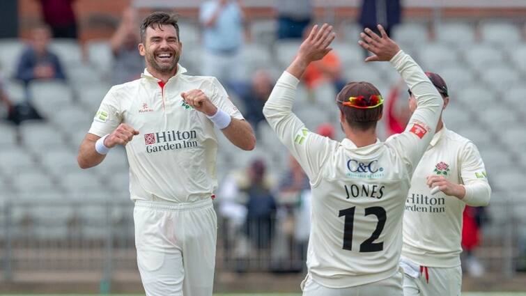 Ashes Series 2021-22: James Anderson sets unique batting record in Adelaide, becomes first batter in history to achieve feat James Anderson record: অ্যান্ডারসনের এই ব্য়াটিং রেকর্ড সচিন-লারা-কোহলিরও নেই!