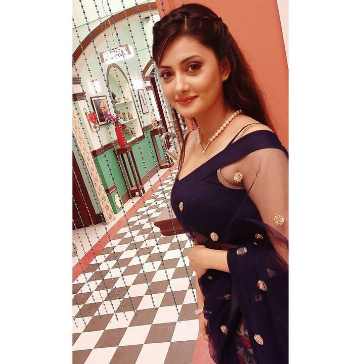 Ennenno Janmala Bandham Deb jani Modak Photos | Ennenno Janmala Bandham ...