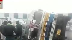 Nabanna Accident: দেড় ঘণ্টা পর উদ্ধার কন্টেনারের নীচে আটকে থাকা পথচারী । Bangla News