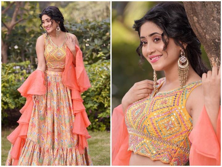 Shivangi Joshi Latest Photo: बालिका वधू 2 (Balika Vadhu 2) में जबसे शिवांगी जोशी (Shivangi Joshi) की एंट्री हुई है फैंस में इस शो को लेकर और भी ज्यादा उत्साह देखने को मिल रहा है. इसी बीच शिवांगी जोशी (Shivangi Joshi Photoshoot) ने नया फोटोशूट कराया है जिसे फैंस खूब पसंद कर रहे हैं.