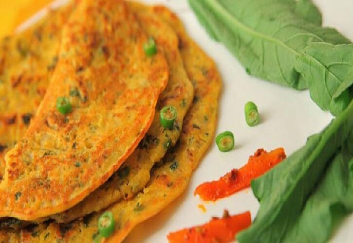Palak Moong Dal Chilla  Healthy And Tasty GF Breakfast Recipe Health Breakfast: હેલ્ઘી બ્રેક ફાસ્ટ માટે મગની દાળના પુડલા બેસ્ટ ઓપ્શન, આ રીતે કરો, તૈયાર, જાણો રેસીપી