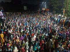 Foxconn Issue: விஷமான உணவு: மாயமான 8 பேர்... மறியலில் குதித்த 3000 பெண்கள்... ஸ்தம்பித்த சென்னை-பெங்களூரு சாலை!