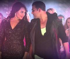 Priyanka Chopra से Sunny Leone तक, जब एक गाने के लिए इन एक्ट्रेसेस ने लिये करोड़ों रुपए