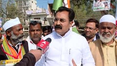 Rahul Gandhi criticises BJP govt on the issue of inflation in Amethi's Foot March