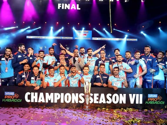 Pro Kabaddi League: सातवें सीजन में दिलचस्प रहा था बंगाल वॉरियर्स का सफर, फाइनल में दिग्गज रेडर्स के बिना जीता था टाइटल Pro Kabaddi League: सातवें सीजन में दिलचस्प रहा था बंगाल वॉरियर्स का सफर, फाइनल में दिग्गज रेडर्स के बिना जीता था टाइटल