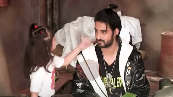 Yeh Hai Chahatein: Ruhi brings Rudraksh home, feels a sense of belonging