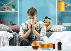 Boost Immunity: कोरोना के खतरे के बीच बढ़ाएं अपनी इम्यूनिटी, इन विटामिन का सेवन जरूर करें