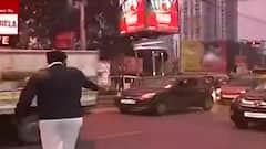 KMC Election 2021: পুরভোটের আগে উত্তর কলকাতার সিথির মোড়ে চলছে নাকা চেকিং। Bangla News