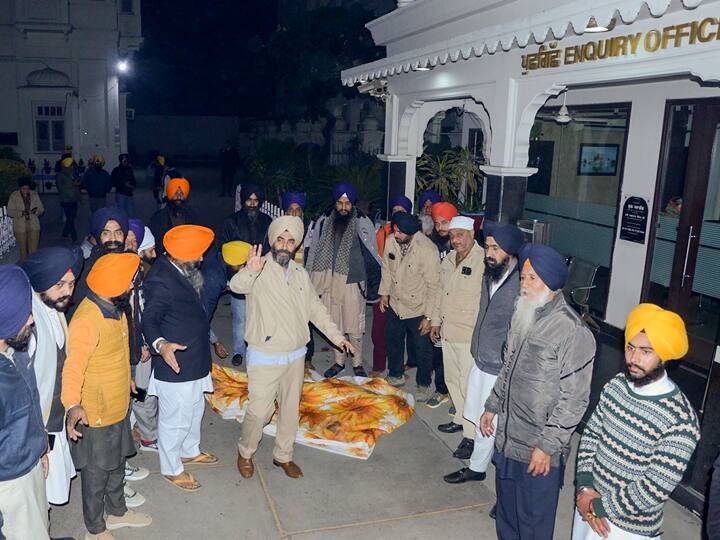 Amritsar: Man Beaten To Death After Alleged Sacrilege Attempt At Golden Temple, Sukhbir Badal Alleges ‘Deep-Rooted Conspiracy’ Amritsar: Man Beaten To Death After Alleged Sacrilege Attempt At Golden Temple