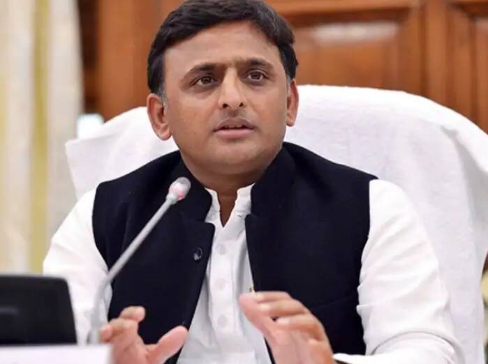 Income Tax Raids At Several Close Aides Of Akhilesh Yadav UP News: અખિલેશ યાદવના નજીકના લોકોના ઘરે આયકર વિભાગના દરોડા, પાર્ટીએ શું આપ્યું નિવેદન?