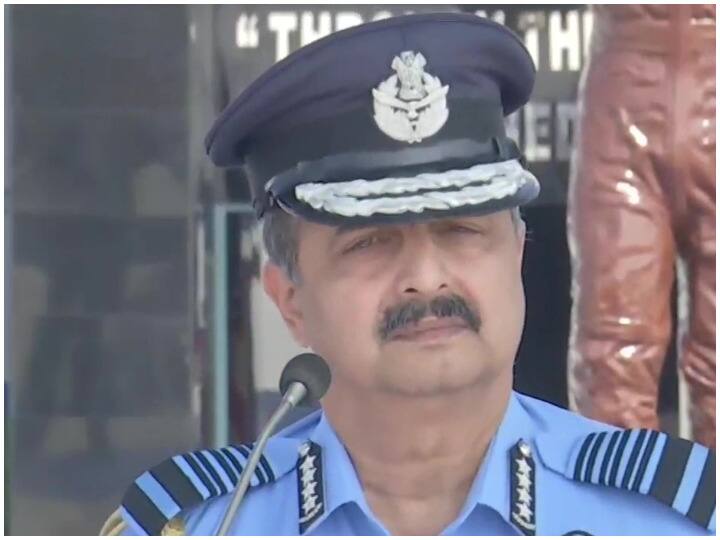 3 Rafale Jets To Arrive In February, One To Be Delivered Only After Its Trials Are Over: IAF Chief 3 Rafale Jets To Arrive In February, One To Be Delivered Only After Its Trials Are Over: IAF Chief