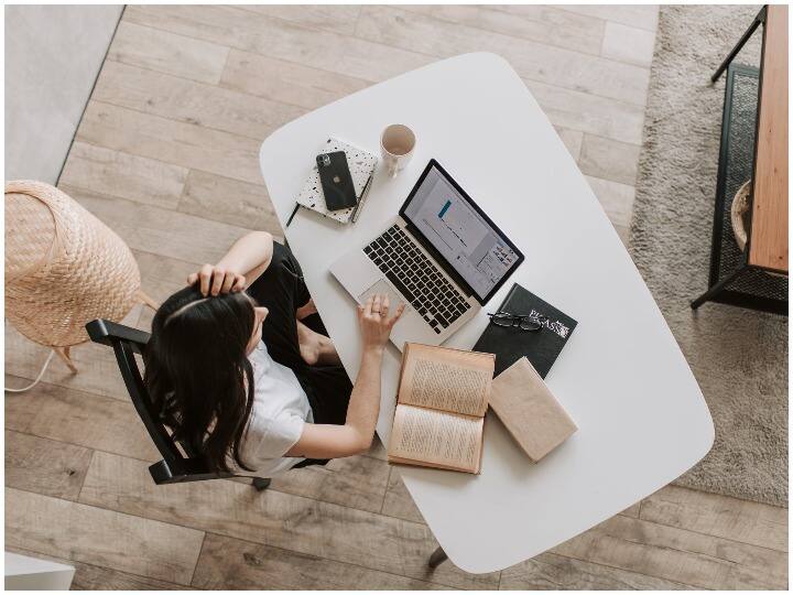 उत्तराखंड लोक सेवा आयोग ने 318 विभिन्न पदों पर योग्य उम्मीदवारों से फिर से आवेदन आमंत्रित किए हैं. इन पदों पर भर्ती का विज्ञापन पहले भी प्रकाशित हो चुका है और एक बार फिर से इनके लिए आवेदन प्रक्रिया आरंभ की गई है. दोबारा से आवेदन लिंक खोला गया है और कैंडिडेट मौका का फायदा उठाकर अप्लाई कर सकते हैं. इन पदों पर चयन कंबाइंड स्टेट सिविल अथवा अपर सबऑर्डिनेट सर्विस एग्जामिनेशन 2021 के माध्यम से होगा.