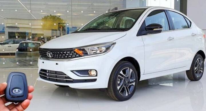 જો Tata Harrier ના 65000, Safari ના 40000, Nexon ના 25000, Nexon EV ના 35000, Tigor ના 35000 અને Tiago ના 30000 ઉમેરીએ તો કુલ 2,10,000 રૂપિયાની ઓફર થાય છે.  અલગ-અલગ ડીલરશિપ પર ઑફર્સ અલગ-અલગ હોઈ શકે છે. તેથી, કોઈપણ ટાટા કાર ખરીદતા પહેલા, સંબંધિત ડીલરશીપ પાસેથી ઑફર્સ વિશે માહિતી મેળવો. અહીં ઉલ્લેખિત ઑફર્સ માત્ર માહિતીના હેતુ માટે છે. (તસવીરોનો ઉપયોગ પ્રસ્તુતિકરણ માટે કરવામાં આવ્યો છે)