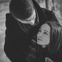 Relationship Tips: सीरियस रिलेशनशिप के लिए महिलाओं को क्यों पसंद आते हैं अधिक उम्र वाले पुरुष? जानें ये राज