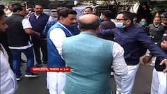 KMC Poll 2021: টি বোর্ডের সামনে উত্তেজনা, ভুয়ো ভোটার ধরে ফেলার দাবি কংগ্রেসের