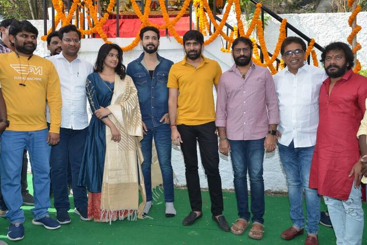 నిర్మాతగా తొలి చిత్రమైనా... ఎక్కడా రాజీ పడకుండా సినిమా నిర్మిస్తానని, సురేష్ ప్రభు చెప్పిన కథ నచ్చడంతో వెంటనే ఓకే చెప్పానని నిర్మాత ఏఆర్ రాకేష్ అన్నారు.