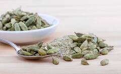 Hot Chocolate Tea: শীতকালে বাড়িতে বানিয়ে ফেলুন হট চকোলেট টি, রইল সহজ রেসিপি