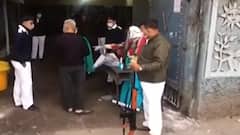 KMC Election 2021: বড়িশার বুথে কোভিড বিধি মেনে নির্বিঘ্নে চলছে ভোটগ্রহণ | Bangla News