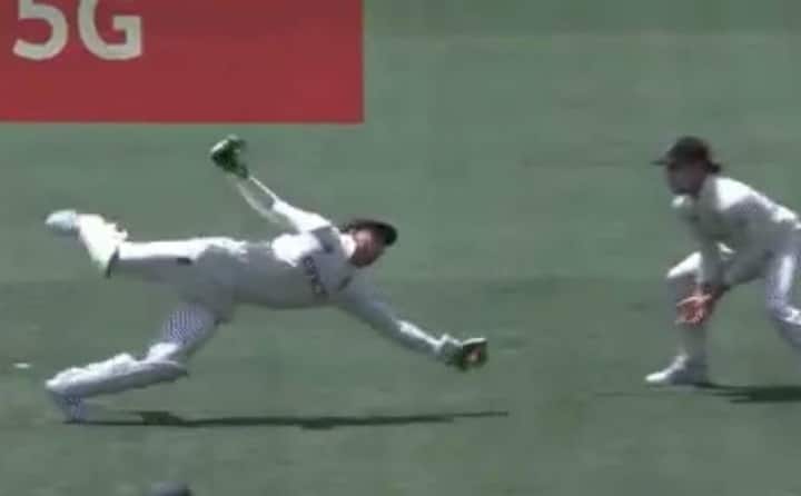 Ashes: Jos Buttler Takes Another Stunning Catch To Dismiss Harris Again At Adelaide Oval - Watch Video Ashes: Jos Buttler Takes Another Stunning Catch To Dismiss Harris Again At Adelaide Oval - Watch Video