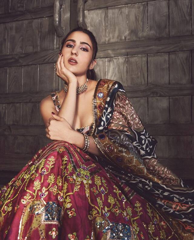 साराच्या आगामी चित्रपटांची वाट प्रेक्षक उत्सुकतेने पाहात असतात. (sara ali khan/instagram)