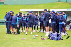 IND vs SA : द. आफ्रिकेविरुद्ध कसोटी सामन्यांसाठी भारतीय संघाचा सराव जोमात, बीसीसीआयने शेअर केले फोटो