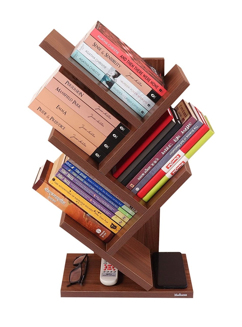 Amazon Deal: ड्रॉइंग रूम के लिए खरीदें ये बेहद सस्ती और स्टाइलिश Wooden Bookshelf, कीमत 700 रुपये से शुरू