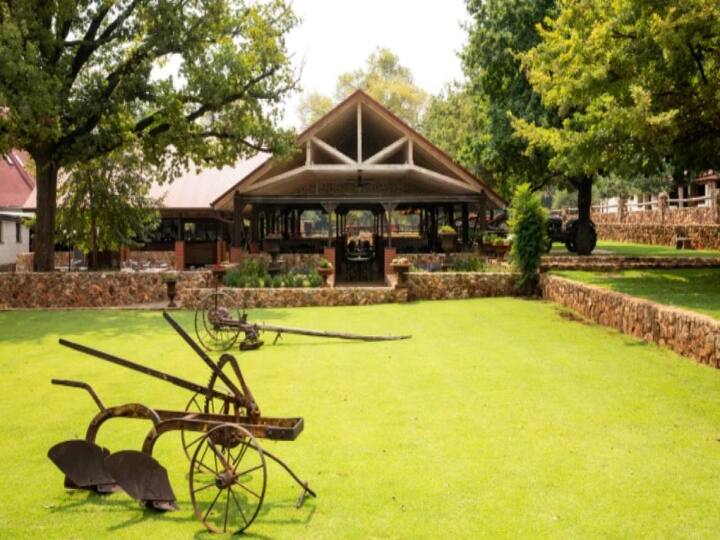 ये कोई पहली बार नहीं है कि Irene Country Lodge किसी टीम की मेजबानी कर रहा है. इससे पहले पिछले साल दिसंबर-जनवरी में श्रीलंका और अप्रैल-मई में पाकिस्तान की मेजबानी कर चुका है.