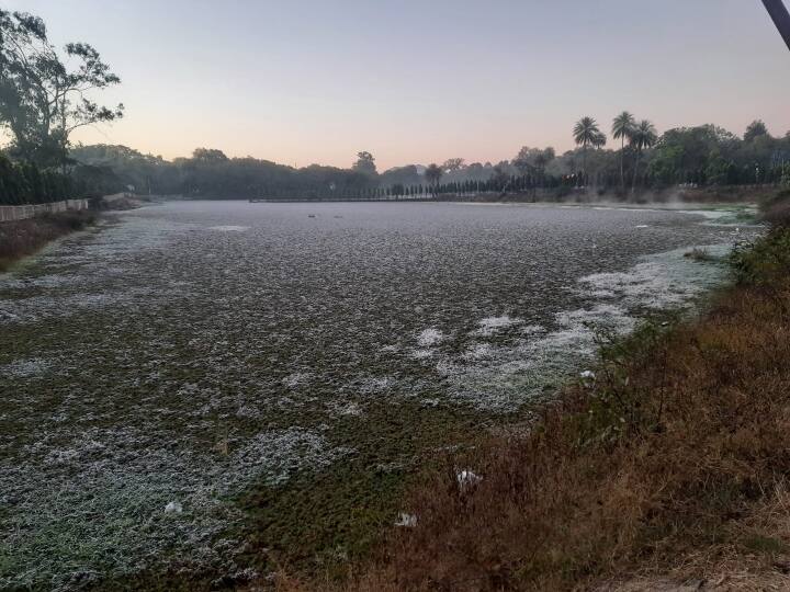 Jabalpur Madhya Pradesh Due to cold and chilly winds minimum temperature in most of the districts below ten degree Celsius ANN Madhya Pradesh Weather: जबलपुर सर्द हवाओं और शीत लहर की चपेट में, हिल स्टेशन पचमढ़ी में जमने वाला है पानी