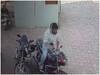 Jodhpur News: जोधपुर में अस्पताल की पार्किंग से दिनदहाड़े बाइक की चोरी, CCTV में कैद हुई वारदात