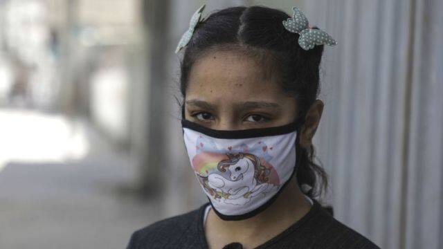 यूपी में बाल सेवा योजना के तहत अनाथ बच्चों के केयर टेकर को चार हजार रुपए हर महीने दिए जाएंगे. 10 साल से कम उम्र के बच्चों को राजकीय बाल गृह में रखा जाएगा. लड़कियों को कस्तूरबा गांधी बालिका विद्यालय में रखा जाएगा. अनाथ हुई लड़की की शादी के लिए एक लाख एक हजार रुपए दिए जाएंगे.