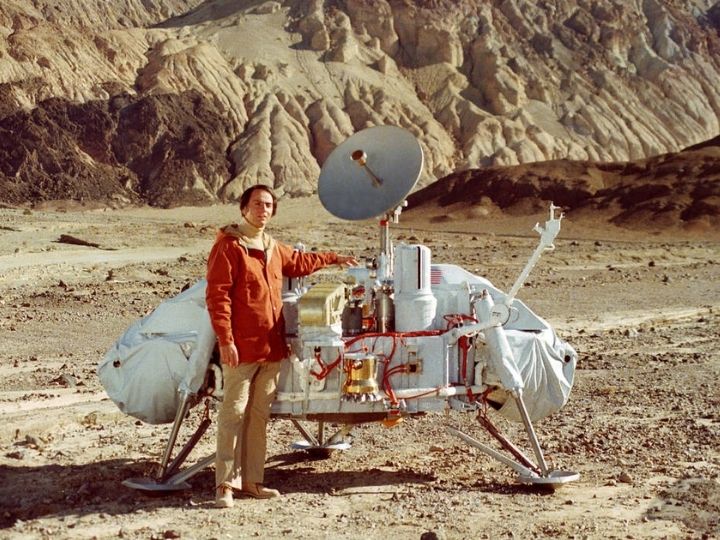 Astronomer Carl Sagan Death Anniversary: Know About The Pioneer In US Space Program And Research Of Extrasolar Planets