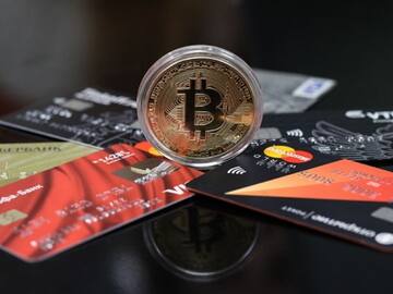 Crypto Credit Cards: How Is It Different From Bank Credit Card. All You Need To Know