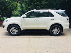 Toyota Fortuner: आधे से भी आधे दाम में मिल रही है टोयोटा फॉर्च्यूनर, ये है वजह