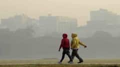 Winter In Bengal: কলকাতায় জাঁকিয়ে শীত, পশ্চিমাঞ্চল-সহ দক্ষিণবঙ্গের ১০ জেলায় শৈত্যপ্রবাহের সতর্কতা। Bangla News