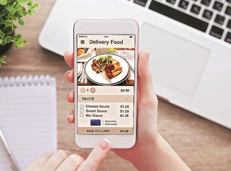 Will online food delivery service become expensive from 1st January details inside 1 જાન્યુઆરીથી એપથી જમવાનું મંગાવવા પર લાગશે ટેક્સ! શું ઓનલાઈન ફૂડ ડિલિવરી સર્વિસ થશે મોંઘી ? જાણો વિગત
