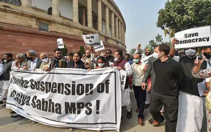 Rajya Sabha MP Suspension Oppn Boycotts 5-Party Meet Called By Govt, Parliament Minister Says Public Is Boycotting Them Rajya Sabha MP Suspension: কেন্দ্রের ডাকা বৈঠক বয়কট বিরোধীদের, ‘মানুষই ওদের বয়কট করেছে’, কটাক্ষ মন্ত্রীর